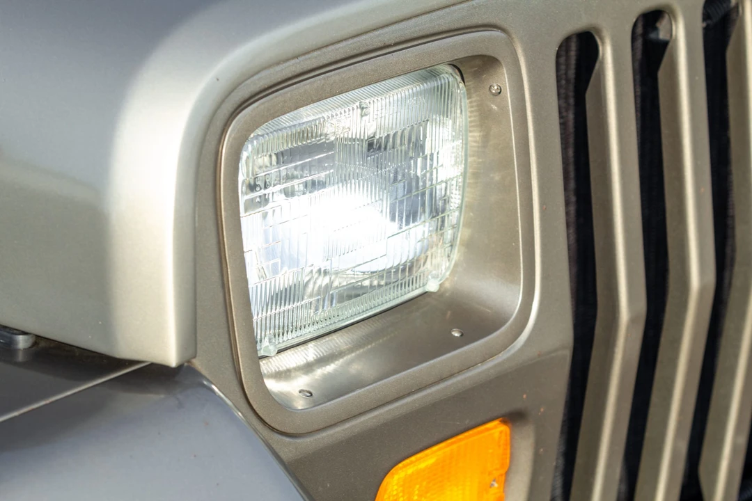 1988 Jeep YJ Wrangler - Image 30 of 31