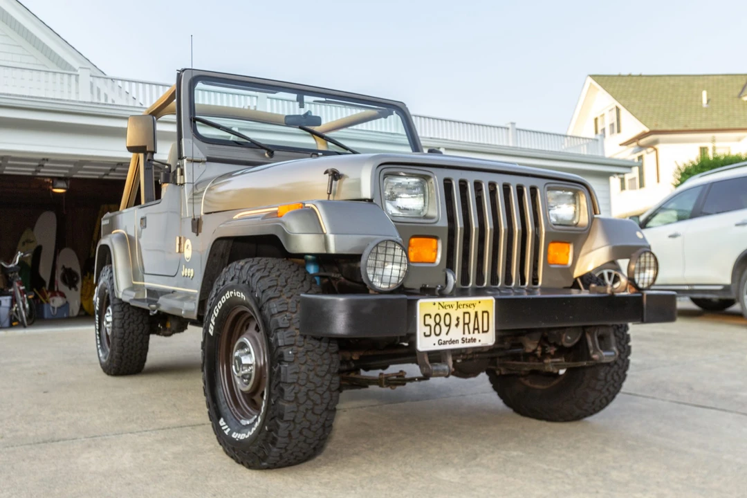1988 Jeep YJ Wrangler - Image 11 of 31