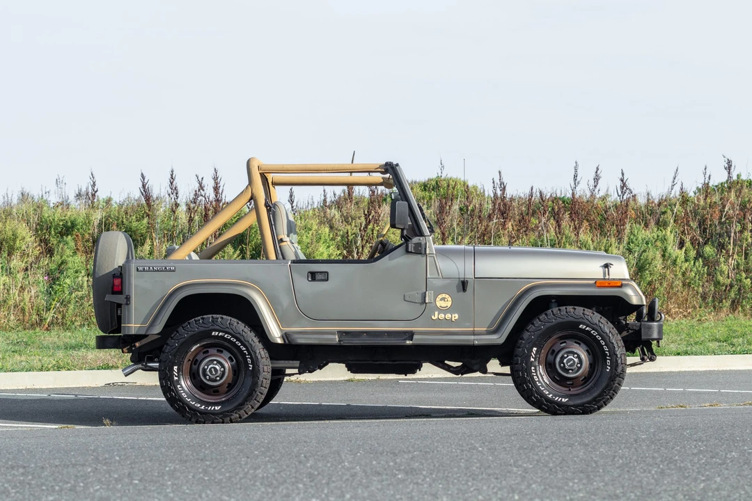 1988 Jeep YJ Wrangler - Image 4 of 31