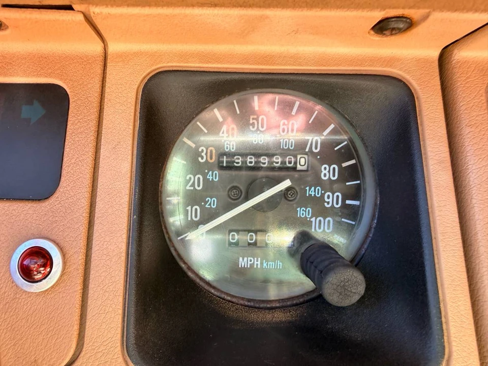 1988 Jeep YJ Wrangler - Image 10 of 15