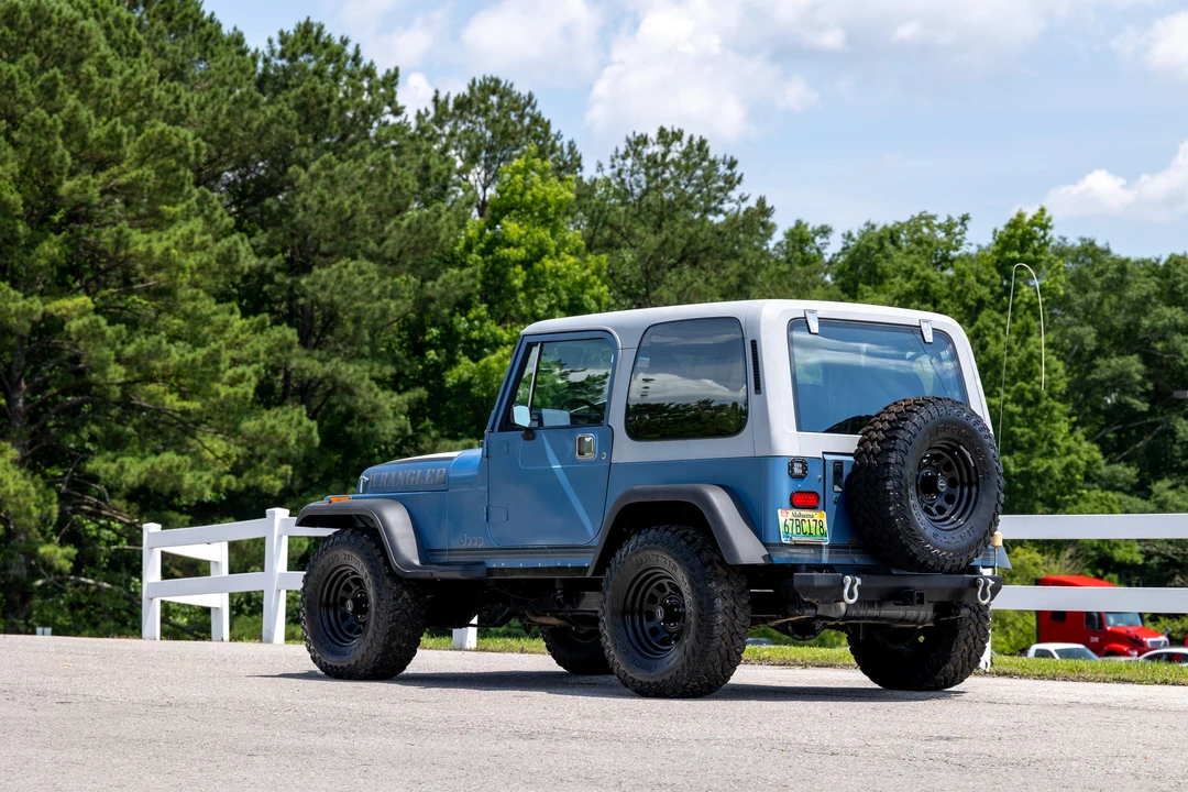 1988 Jeep YJ Wrangler - Image 9 of 31