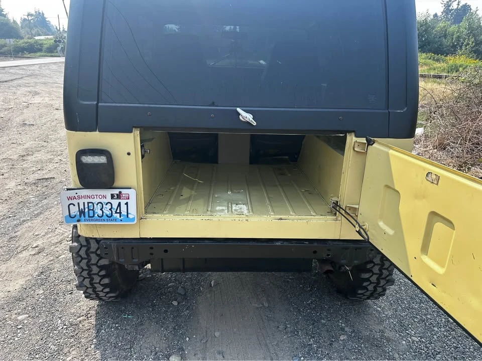 1988 Jeep YJ Wrangler - Image 15 of 17