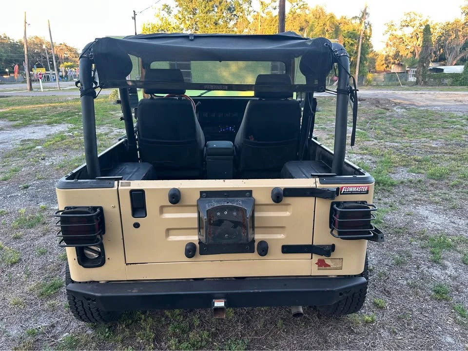 1988 Jeep YJ Wrangler - Image 11 of 20