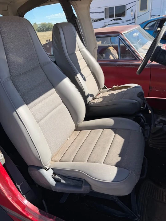 1988 Jeep YJ Wrangler - Image 12 of 13