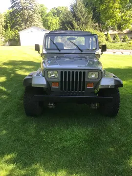 1988 Jeep Wrangler Laredo