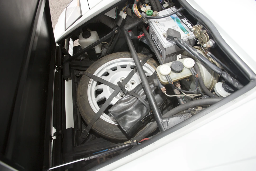 1988 Lamborghini Countach LP5000 Quattrovalvole - Image 13 of 31