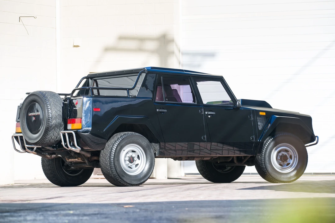 1988 Lamborghini LM002 - Image 2 of 31