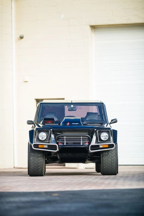 1988 Lamborghini LM002 - Image 26 of 31