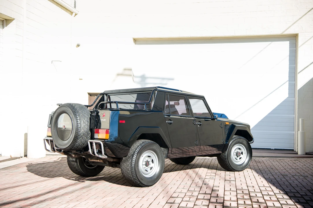 1988 Lamborghini LM002 - Image 31 of 31