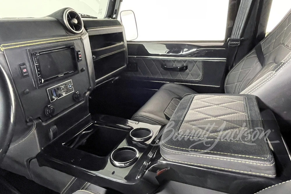 1988 Land Rover Defender 110 - Image 15 of 22
