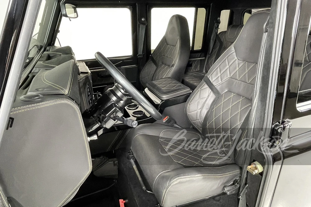 1988 Land Rover Defender 110 - Image 17 of 22