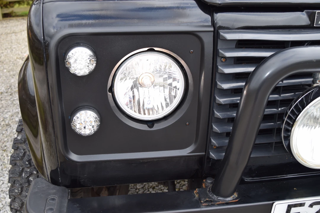 1988 Land Rover Defender 90 - Image 16 of 21