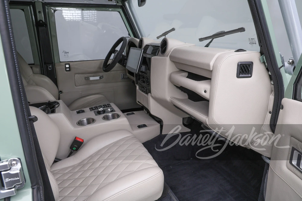 1988 Land Rover Defender 110 - Image 4 of 31