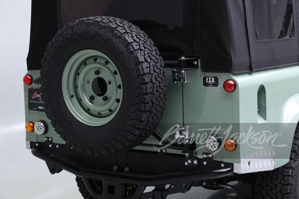 1988 Land Rover Defender 110 - Image 6 of 31