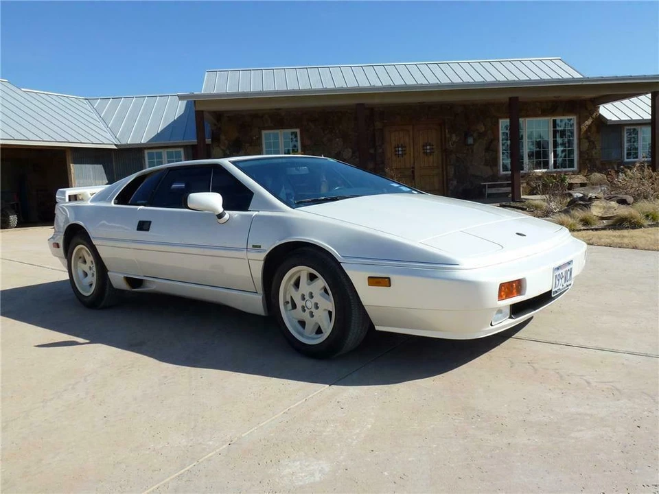 1988 Lotus Esprit X180 - Image 2 of 4