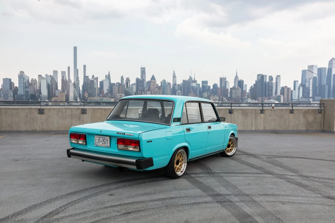 1988 Lada - Image 10 of 31
