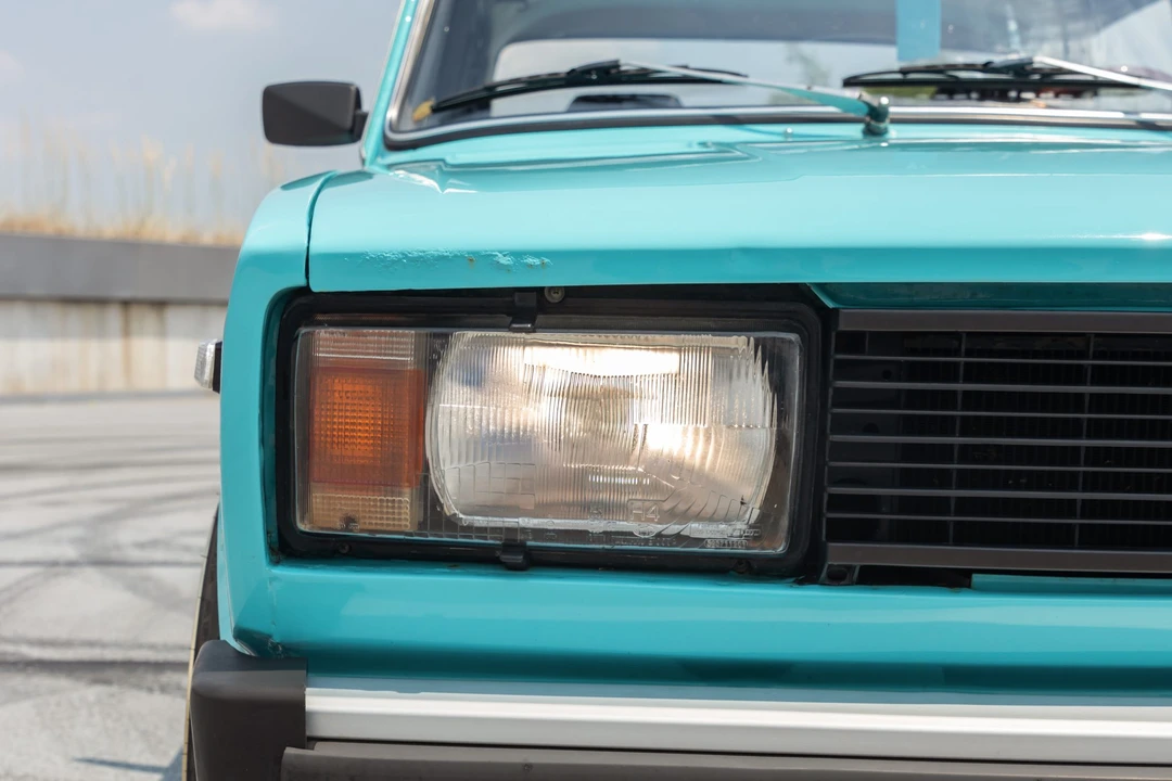 1988 Lada - Image 19 of 31