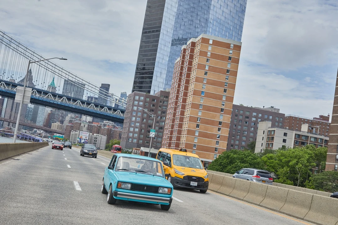 1988 Lada - Image 15 of 31