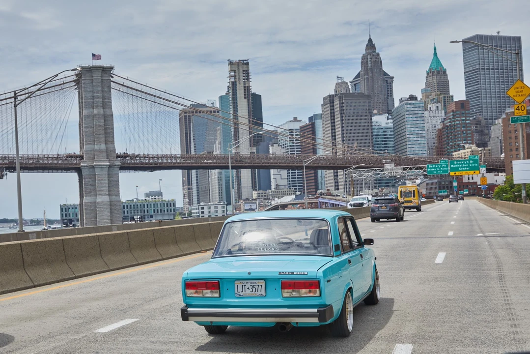 1988 Lada - Image 13 of 31