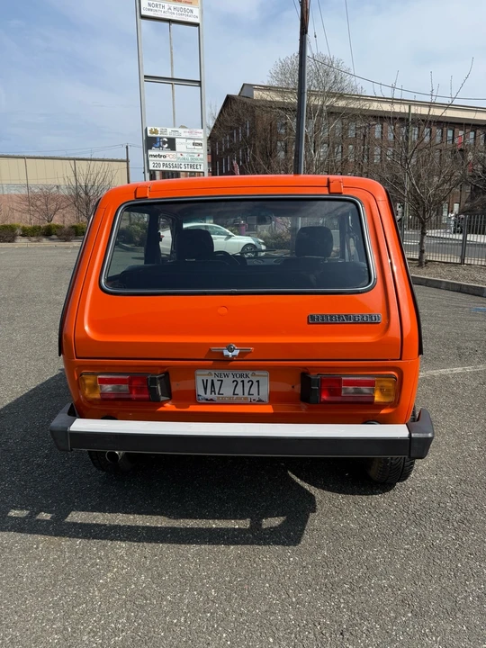 1988 Lada - Image 8 of 21