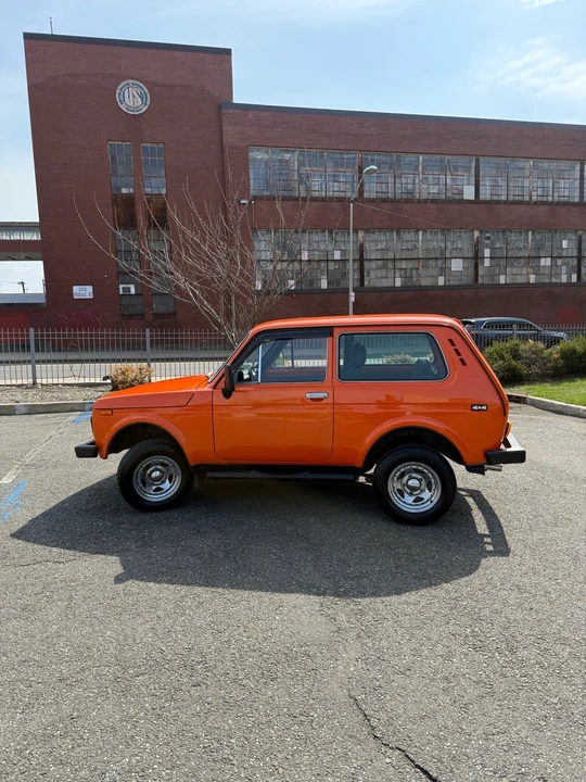 1988 Lada - Image 3 of 21
