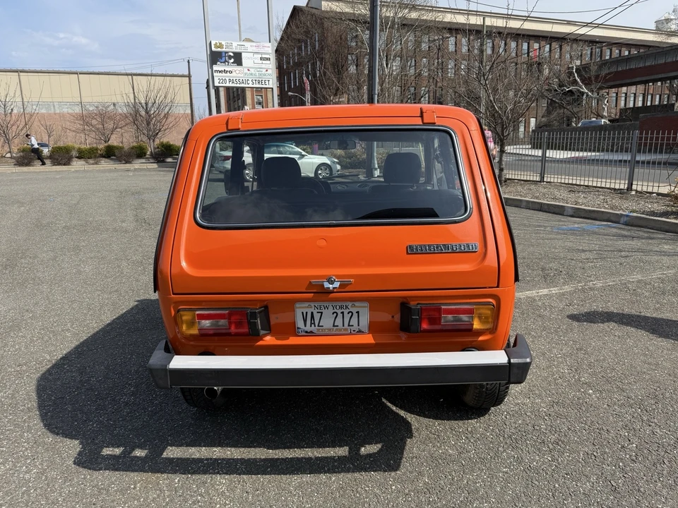 1988 Lada - Image 11 of 21