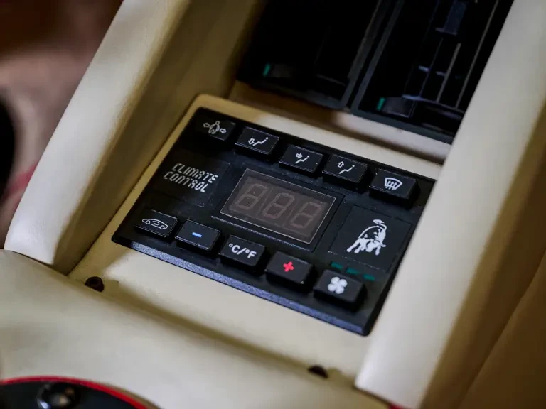 1988 Lamborghini Countach 25th Anniversary Edition - Image 16 of 31
