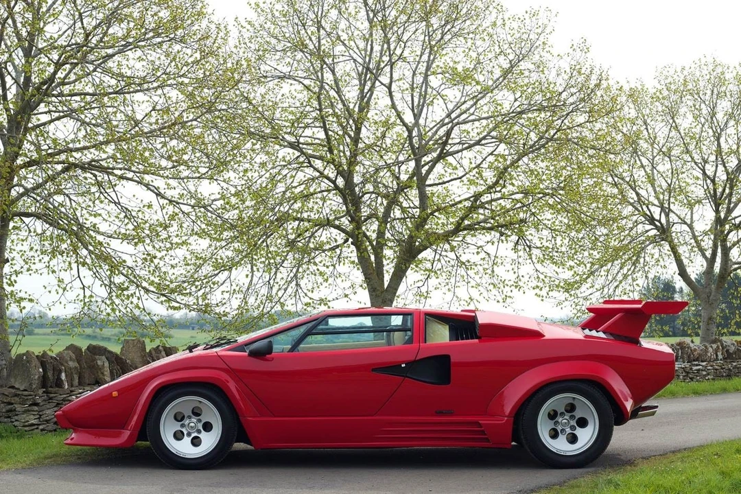 1988 Lamborghini Countach LP5000 Quattrovalvole - Image 6 of 19