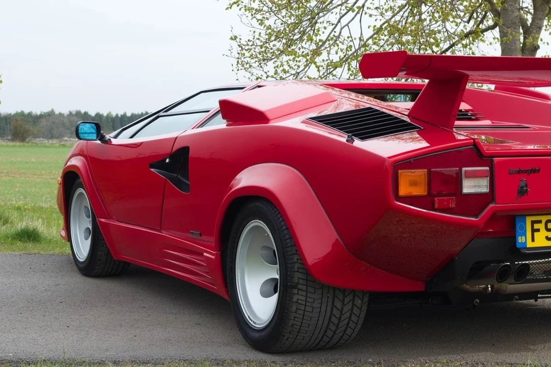 1988 Lamborghini Countach LP5000 Quattrovalvole - Image 8 of 19