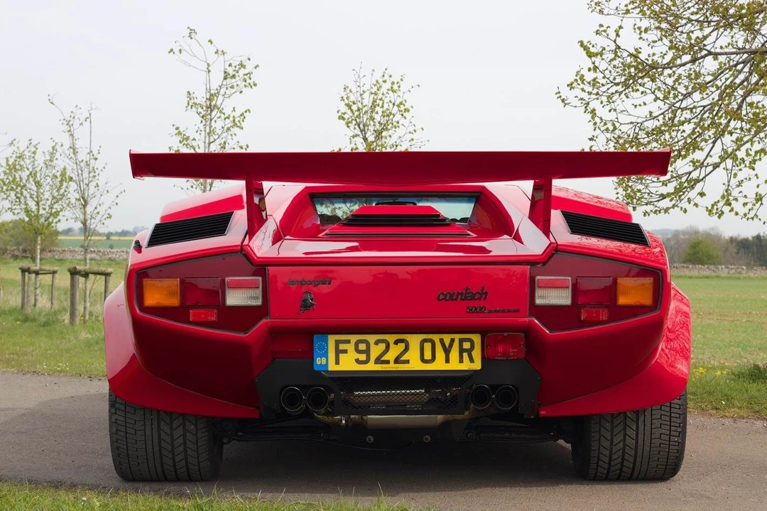 1988 Lamborghini Countach LP5000 Quattrovalvole - Image 13 of 19