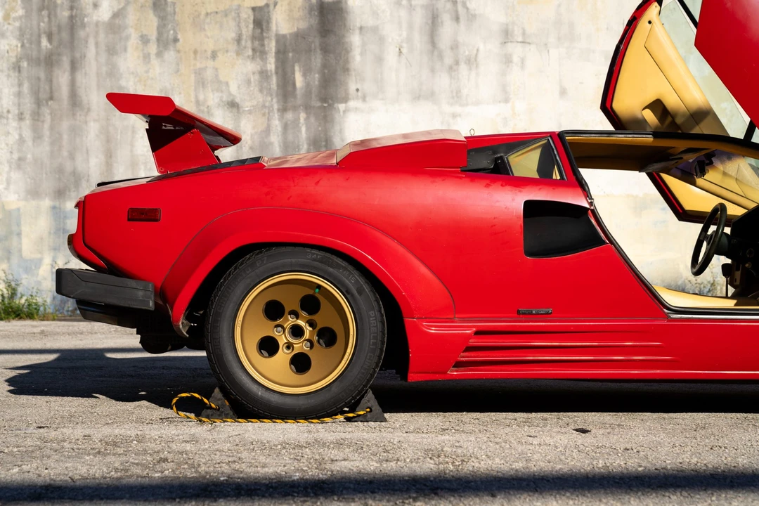 1988 Lamborghini Countach LP5000 Quattrovalvole - Image 21 of 31