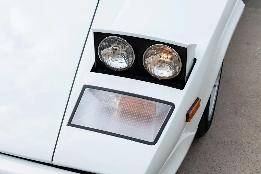 1988 Lamborghini Countach LP5000 Quattrovalvole - Image 24 of 31