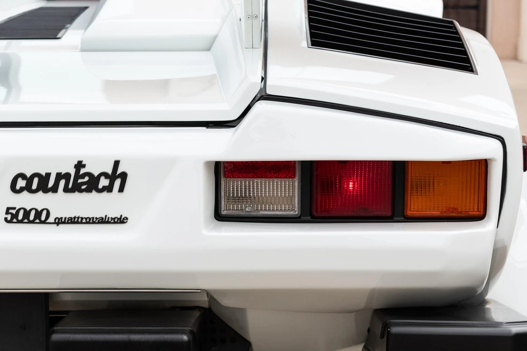 1988 Lamborghini Countach LP5000 Quattrovalvole - Image 27 of 31