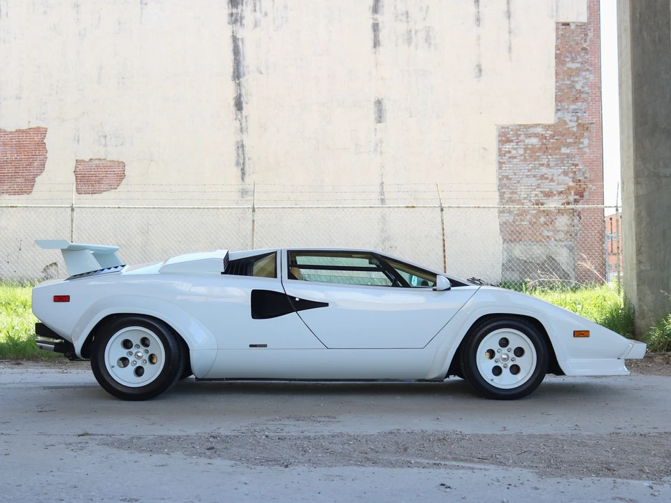1988 Lamborghini Countach LP5000 Quattrovalvole - Image 8 of 31