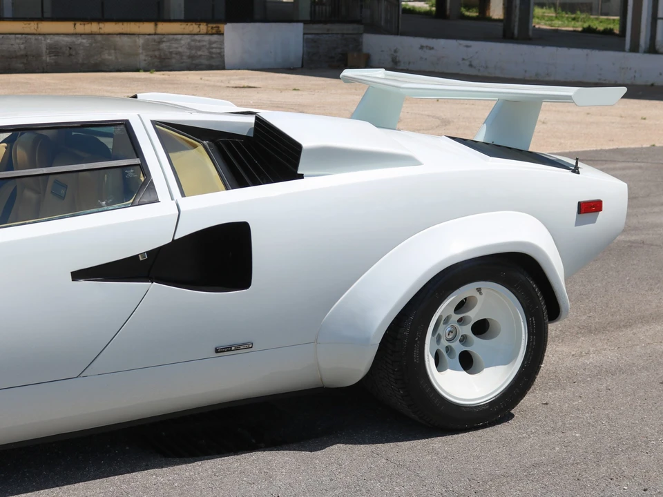 1988 Lamborghini Countach LP5000 Quattrovalvole - Image 19 of 31