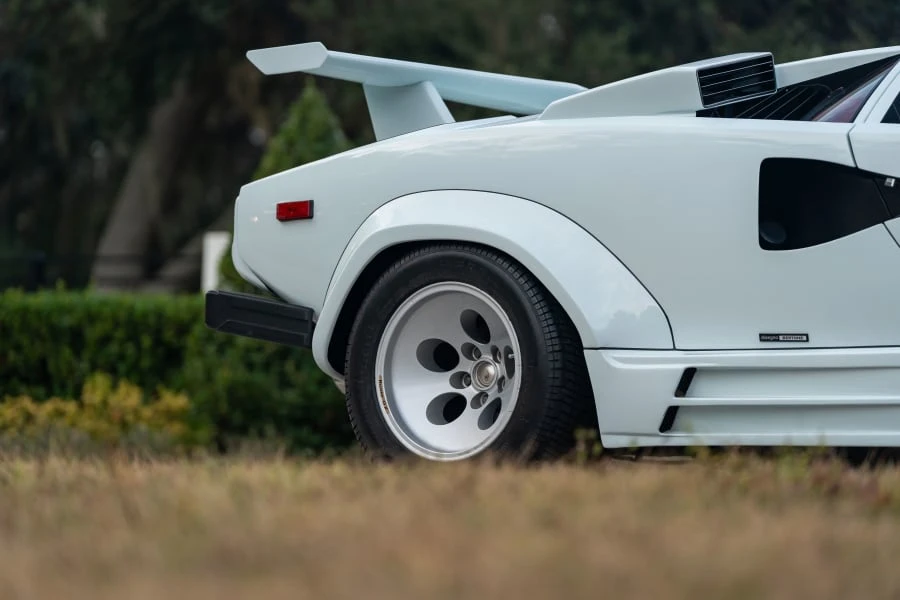 1988 Lamborghini Countach LP5000 Quattrovalvole - Image 17 of 31