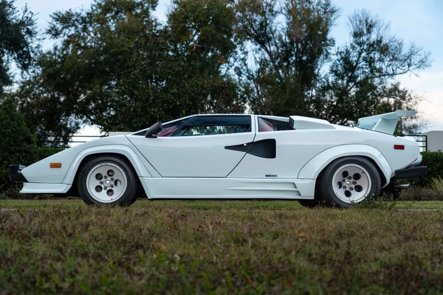 1988 Lamborghini Countach LP5000 Quattrovalvole - Image 2 of 31