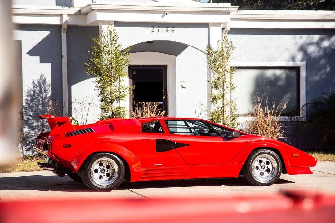 1988 Lamborghini Countach LP5000 Quattrovalvole - Image 26 of 31