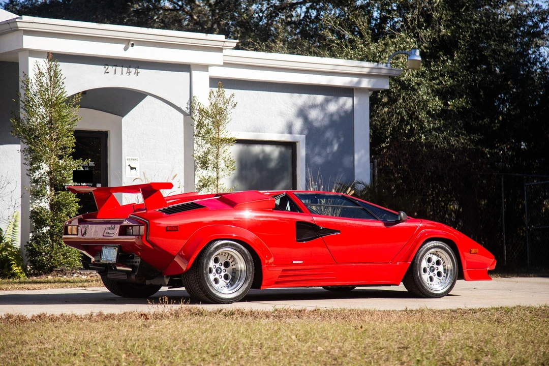 1988 Lamborghini Countach LP5000 Quattrovalvole - Image 25 of 31