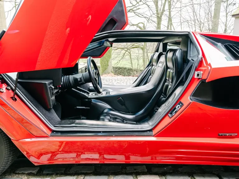 1988 Lamborghini Countach LP5000 Quattrovalvole - Image 30 of 31