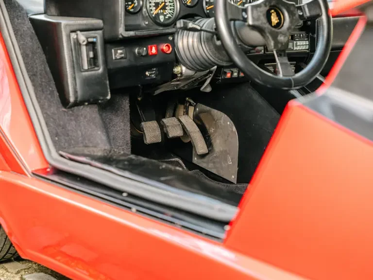 1988 Lamborghini Countach LP5000 Quattrovalvole - Image 28 of 31