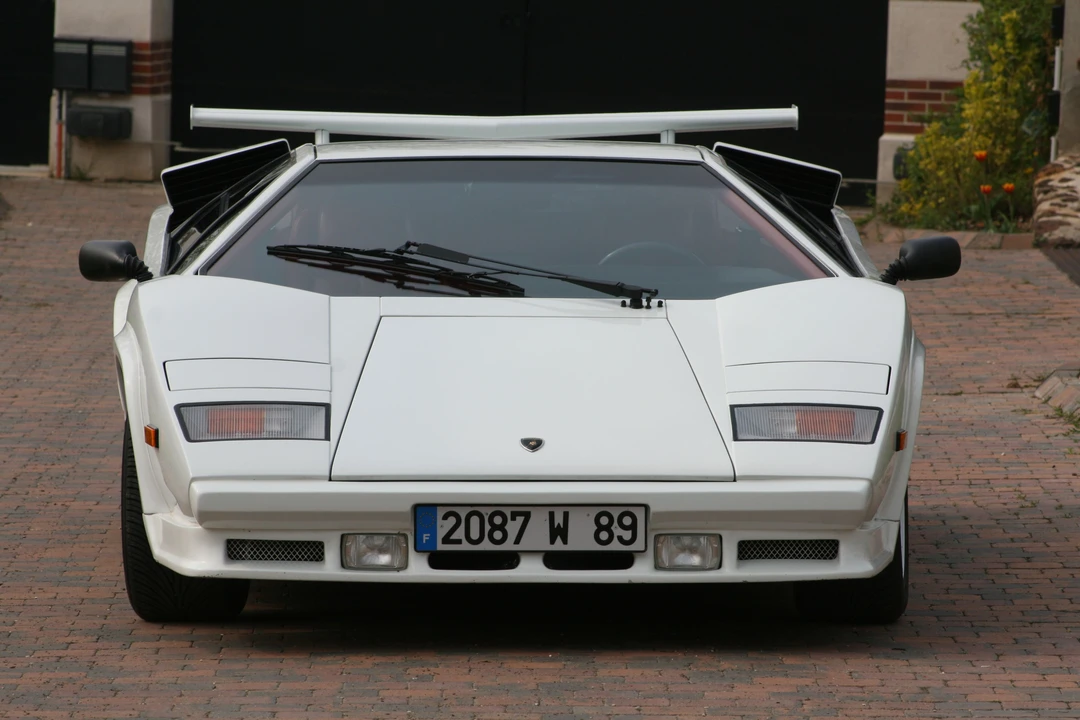 1988 Lamborghini Countach LP5000 Quattrovalvole - Image 13 of 13