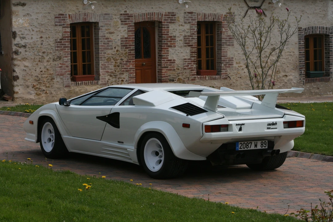 1988 Lamborghini Countach LP5000 Quattrovalvole - Image 12 of 13