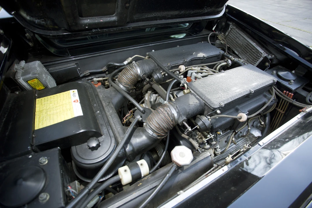 1988 Lamborghini Jalpa - Image 12 of 30