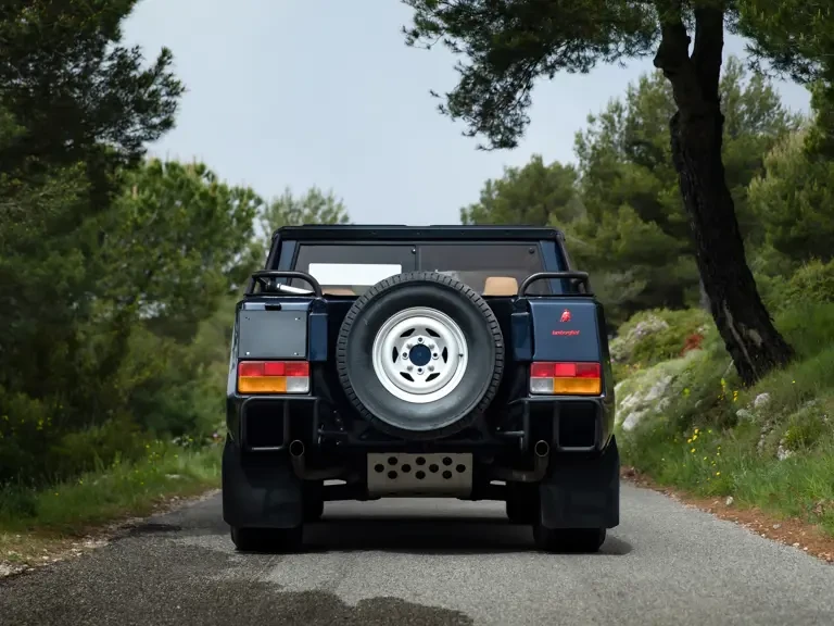 1988 Lamborghini LM002 - Image 30 of 31