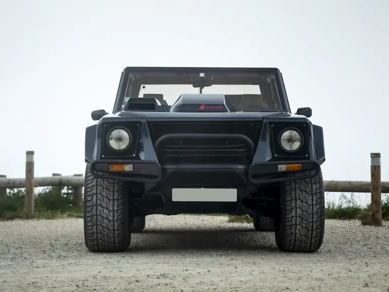 1988 Lamborghini LM002 - Image 8 of 31