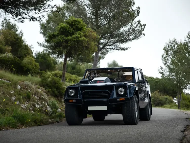 1988 Lamborghini LM002 - Image 31 of 31