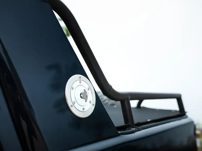 1988 Lamborghini LM002 - Image 23 of 31