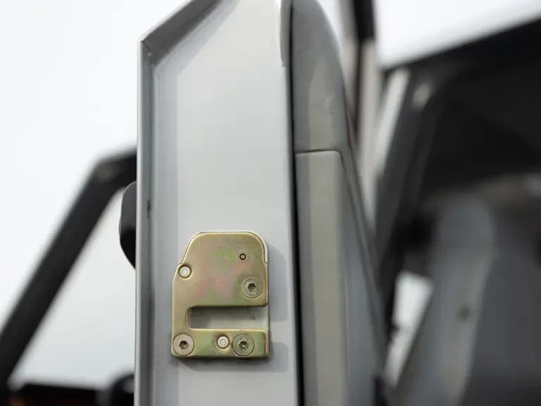 1988 Lamborghini LM002 - Image 30 of 31