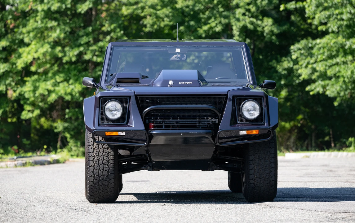 1988 Lamborghini LM002 - Image 8 of 24